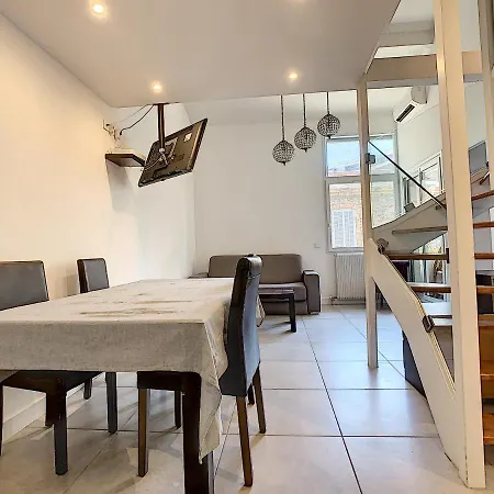 Apartment Duplex 6 A 7 Personnes, 100 M Des Plages Du Midi,
