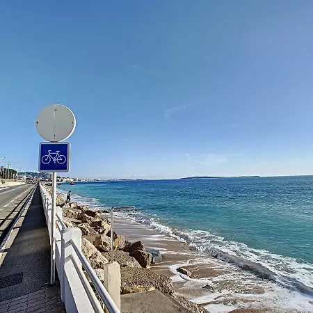 Duplex 6 A 7 Personnes, 100 M Des Plages Du Midi, * Cannes